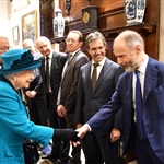 Her Majesty met Jeremy Sacher